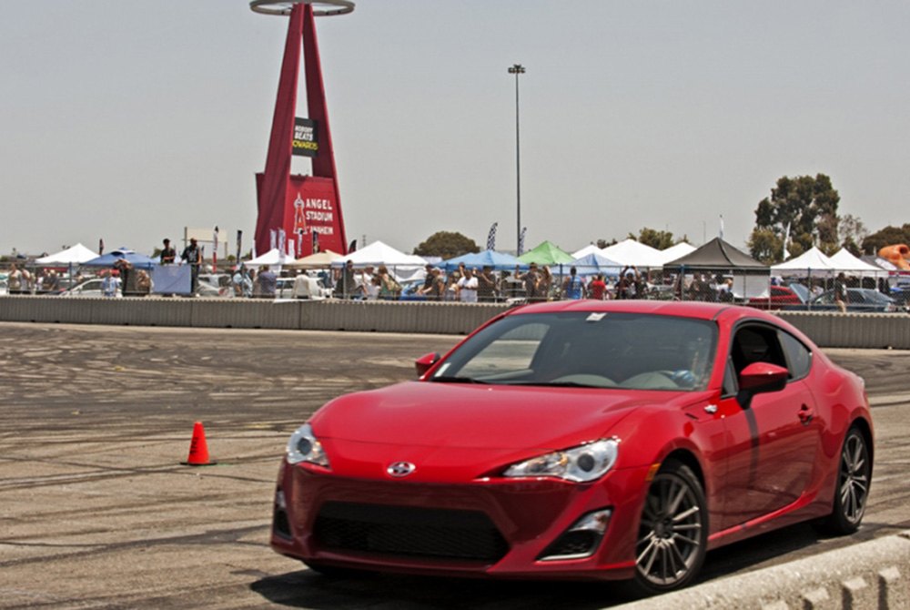BRZ / FRS / 86 / GR86 Coilovers (2013-2023) Megan Racing Street Series - 32 Way Adjustable w/ Front Camber Plates